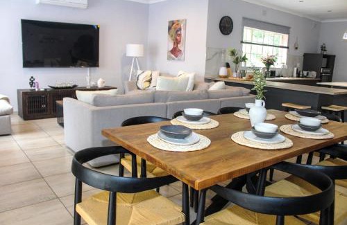 Newcastle House | Newcastle Country Retreat