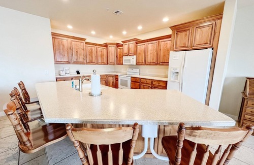 St. George Condo | Newer | Bottom Level with Views | All King Beds | Resort All Inclusive Amenities | #805