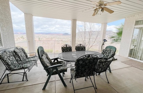 St. George Condo | Newer | Bottom Level with Views | All King Beds | Resort All Inclusive Amenities | #805