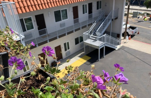 Mission Hills Apartment | Newer private apart-hotel suite in Old Town