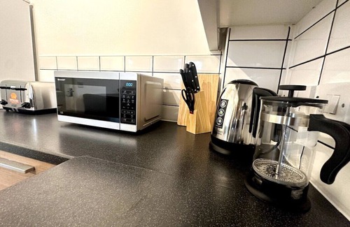 Stockton-on-Tees House | Newham House by Blue Skies Stays