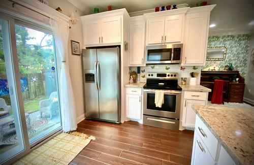 Lake Charles House | Newland Cottage - Stays for Days