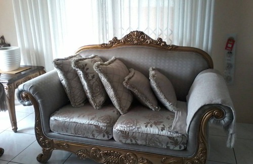 Newlands East House | Newlands East Home With A Beautiful View