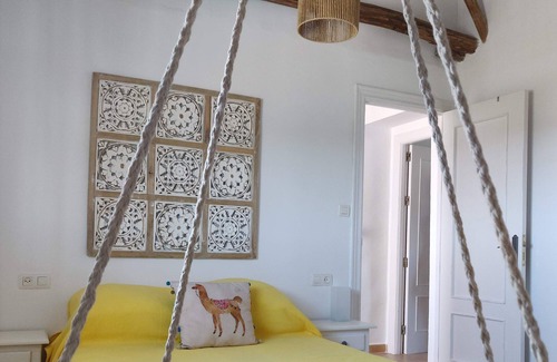 Moclin Bed & Breakfast | Newleaf Cortijo, Amarillo. English style b&b