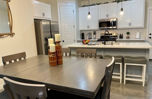 Central Oklahoma City House | Newly Built Cozy Family Home