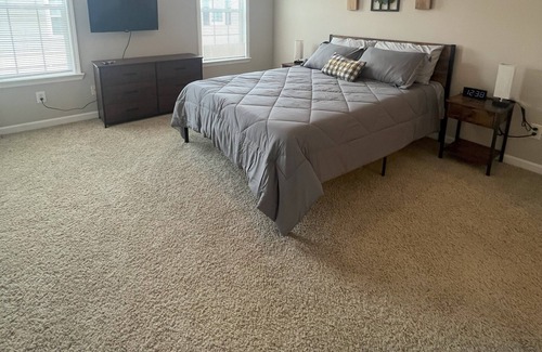 D'Iberville House | Newly Furnished Townhome-8 minutes to the beach