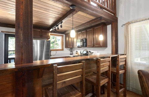 East Glacier Park Cabin | Newly listed/Private cabin sleeps 10, Overlooks Glacier w/top rated Steakhouse