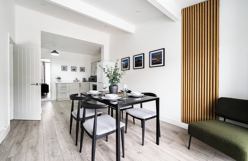 Cleethorpes House | Newly refurbished for 2024, high spec 2 Bedroom House, perfect seaside location.