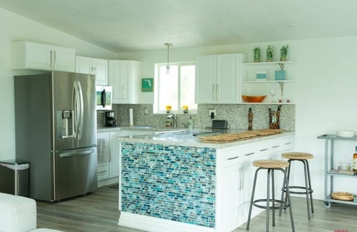 Port Pine Heights House | Newly Remodeled Corner House on the Water