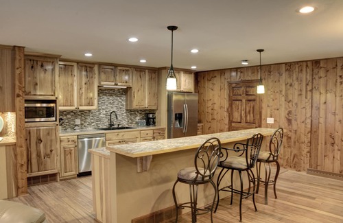 Brainerd House | Newly Remodeled Home on Gladstone Lake