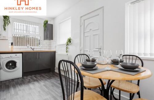 Bootle House | Newly renovated 4bed - Free parking - City Links By Hinkley Homes Short Lets & Serviced Accommodation