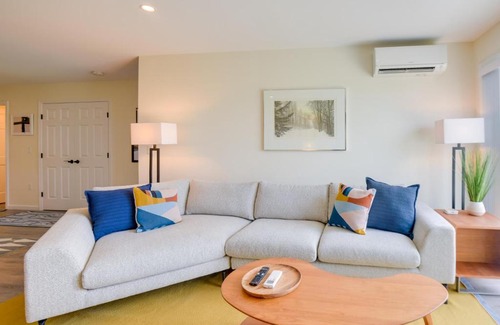 Intervale Apartment | Newly Renovated Bartlett Condo with Mountain Views!