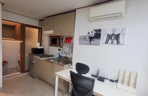 Itaewon Apartment | Newly Renovated Cozy Studio#9