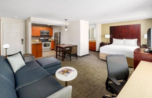 Bothell House | Newly Renovated Extended Stay Hotel in WA