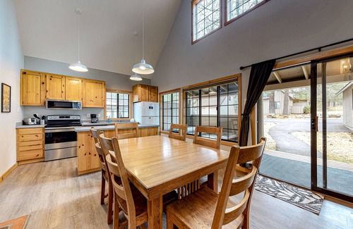 Sunriver Cabin | Newly renovated home with private hot tub, deck, & SHARC passes