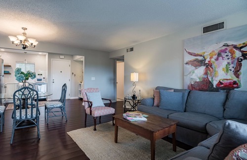 Pinehurst Condo | Newly Renovated Lakeview Condo Complex First Floor Oasis!