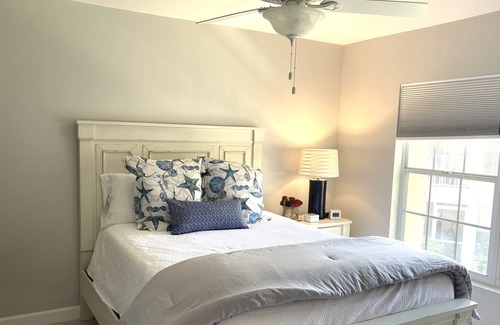 Pelican Bay Condo | Newly renovated Naples Condo!