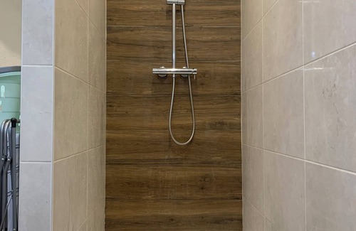 Saint-Jean Apartment | Newly renovated studio in the heart of town with air conditioning