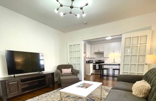 Dilworth Apartment | Newly Updated - Charming & Stylish Apartment Home in Dilworth