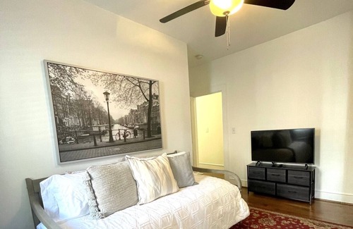 Dilworth Apartment | Newly Updated - Charming & Stylish Apartment Home in Dilworth