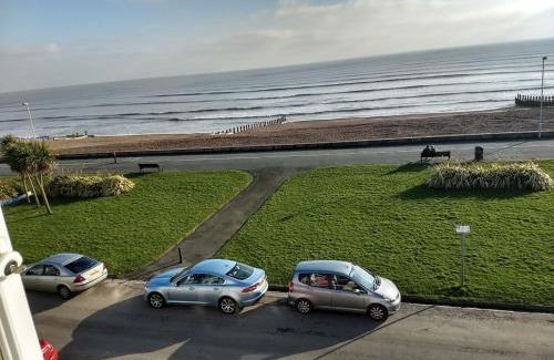 Worthing Apartment | NewParade