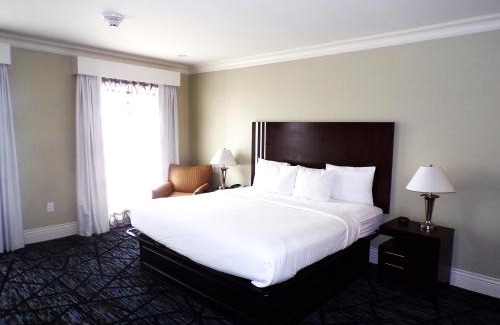 Lewiston Hotel | Niagara Crossing Hotel and Spa