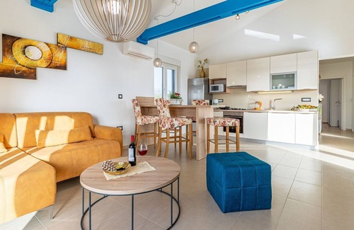 Vodnjan Cabin | Nice and modern holiday house near Pula