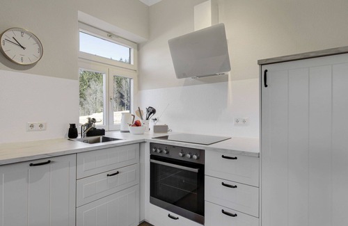 Hinterzarten Apartment | Nice apartment for 2 people with WIFI, pool, TV, balcony and parking