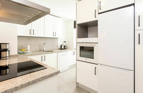 Torre del Mar Apartment | Nice apartment for 4 people with pool, WIFI, A/C, terrace and parking