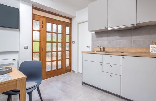 Volosko Apartment | Nice apartment for 2 people with WIFI, TV and terrace