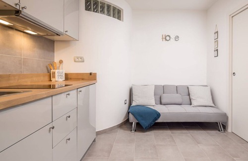 Volosko Apartment | Nice apartment for 2 people with WIFI, TV and terrace