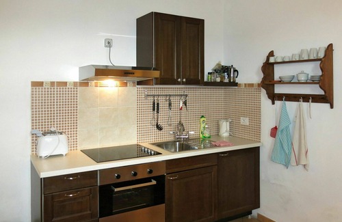 Bonvicino Apartment | Nice apartment for 3 guests with pool and patio