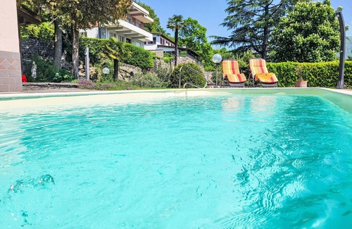 Besazio Apartment | Nice apartment for 4 people with WIFI, private pool, TV, patio and panoramic view