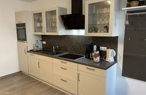 Altefaehr Apartment | Nice apartment for 4 guests with WIFI, TV and balcony