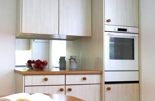 Aquila Apartment | Nice apartment for 4 people with WIFI, TV, balcony and pets allowed