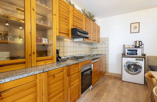 Isola Apartment | Nice apartment for 5 guests with WIFI, TV, terrace, pets allowed and parking