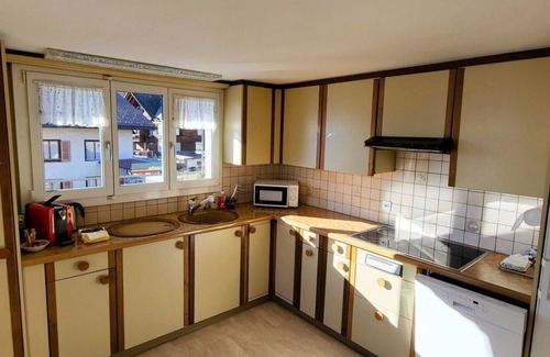 Sundlauenen Apartment | Nice apartment for 6 guests with WIFI, TV and balcony