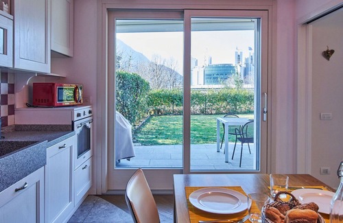 Lecco Apartment | Nice apartment for 6 guests with WIFI, TV and patio