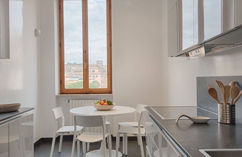 Rione XIV Borgo Apartment | Nice apartment for 6 guests with A/C, WIFI and TV