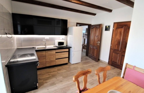 Zupanovice Apartment | Nice apartment for 9 guests with pool, WIFI, TV, patio and pets allowed