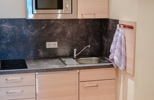 Donnersbach Apartment | Nice apartment for 2 guests with WIFI, TV, patio, pets allowed and parking