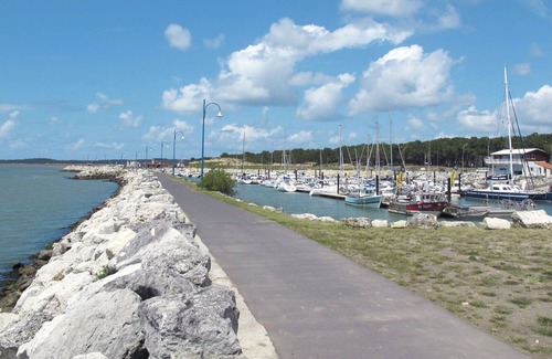 La Palmyre Apartment | Nice apartment for 4 guests with WIFI, TV and terrace