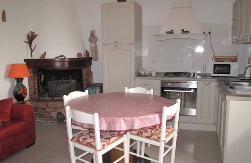 Chiusi Apartment | Nice apartment in a quiet area a stone's throw from the historic center