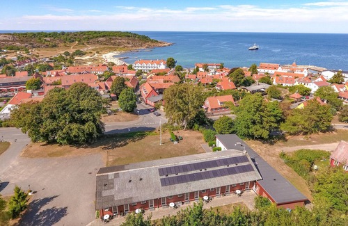 Sandvig Apartment | Nice apartment in Allinge with kitchen