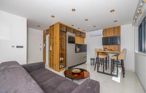 Selce Apartment | Nice Apartment In Crikvenica