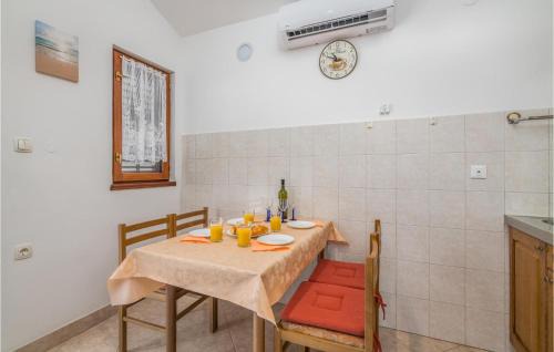Baska Apartment | Nice Apartment In Bascanska Draga With Wifi