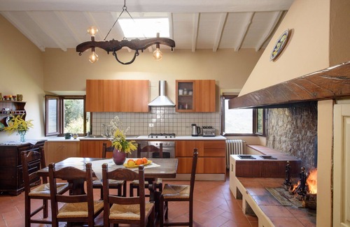 Pontassieve House | Nice apartment in villa for 6 guests with pool, A/C, WIFI, TV, patio and panoramic view