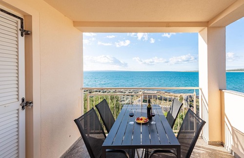 Kosljun Apartment | Nice apartment in Kosljun with WiFi