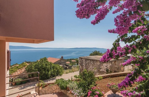 Ravni Apartment | Nice apartment in Labin with WiFi