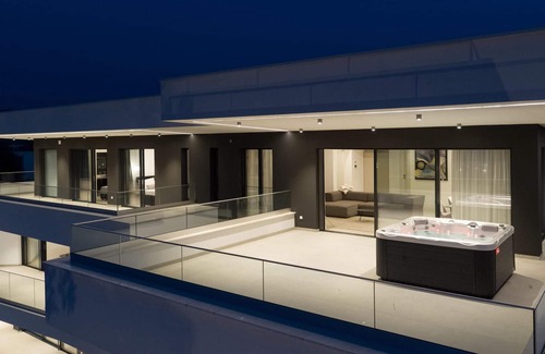 Zidarici Apartment | Nice apartment in Malinska with kitchen